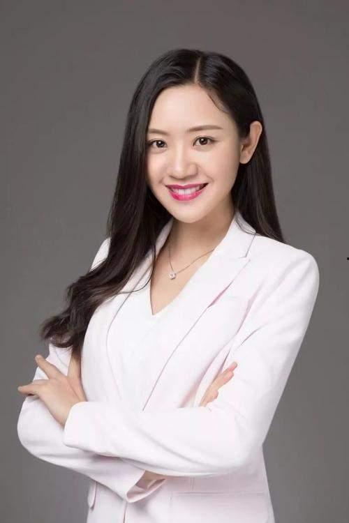 余声最新爆料配音师是谁,配音师身份大曝光，神秘声音背后竟是他！